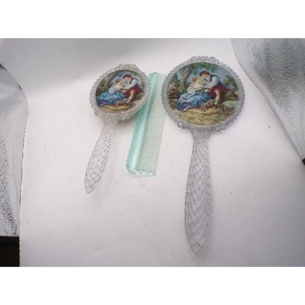 Vintage Courting Couple Vanity Set Mirror Brush Comb Clear Glitter Lucite 3pc‎